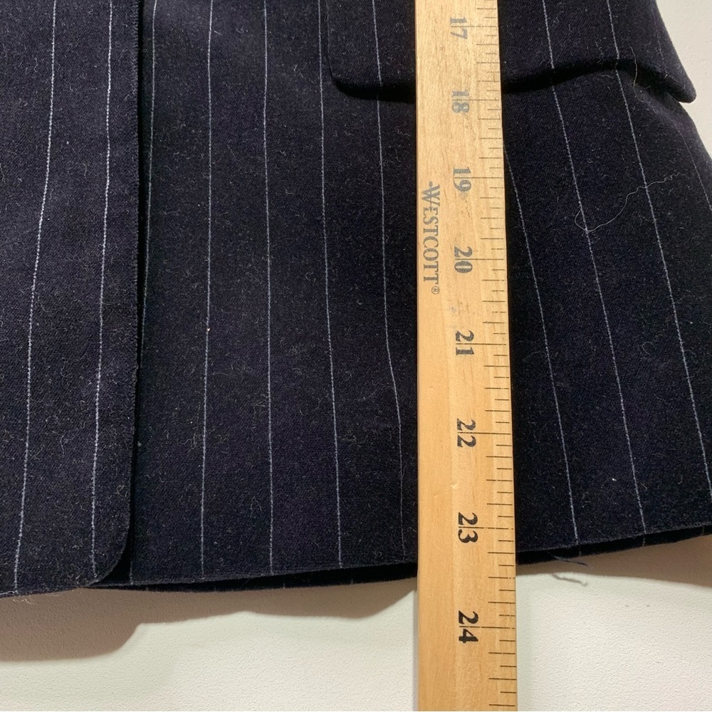 Classic Women's Navy Pinstripe Tailored Blazer - Picture 5 of 5
